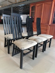 Description 5757 - Set of 6 Dining chairs
