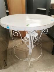 Description 466 - Pretty Wrought Iron Table with Painted Wooden Top