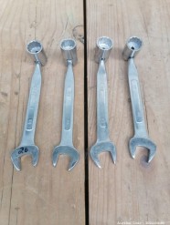 Lot Lot 6880 - 10 x WRENCH FLEXIBLE COMBINATION 22MM 