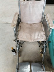 Description 525 Wheel Chair