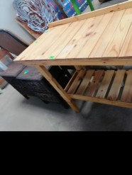 Description 1016 Slatted Pine Table / Sideboard