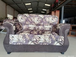 Description 5688 - 2 Seater Upholstered Couch