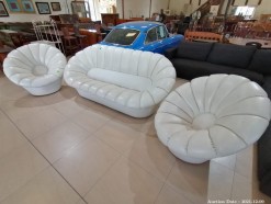 Description 672 - Unique White Leather Lounge Suite