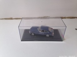 Description 6797- 1x MGB GT 1965 (1:18)  Scale Car 