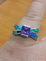 Description 155 - Sterling Silver Ring with Amethyst & Paua Shell