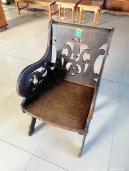 Description 1673 - 1 x Wooden Chair with Carving Detail