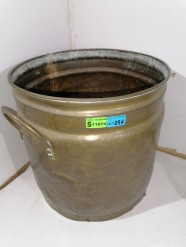 Description 254 - Large Brass bucket