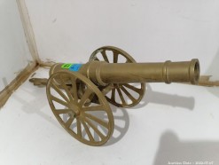 Description 2324 - Brass Miniature Cannon Ornament