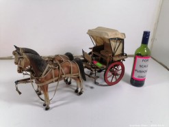 Description 3822 - Special Model of a Carriage with Horses