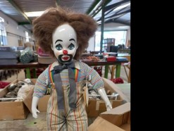 Description 137- Handmade Porcelain Clown by Image - Columbine