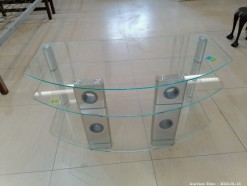 Description 373 - 3 Tier Glass Plasma Stand