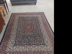 Description 620 - Persian Style Carpet in Blue 