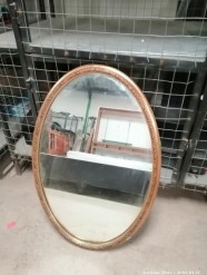 Description 116 Mirror