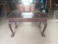 Description 3101 - Solid Wood Chess Board Table with Ball & Claw Feet
