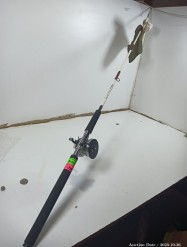Description 3454 - Shakespeare Viking 1.8m  Fishing Rod with Reel