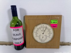Description 4047 - Wall Mounted Therometer