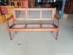 Description 4806 - Solid Wood Riempie Bench