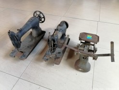 Description 1336 - Joblot of 2 Vintage Sewing Machines and a scale